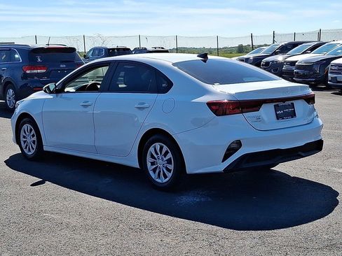 Certified 2024 Kia Forte LX FWD image 4