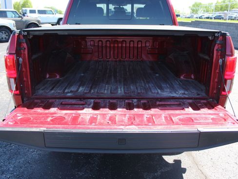 Used 2019 Ford F150 Lariat w/ Equipment Group 502A Luxury AWD/4WD image 19