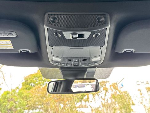 Certified 2022 Ford F350 Lariat w/ Lariat Ultimate Package image 25