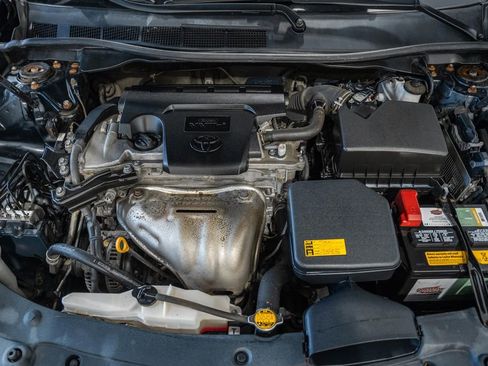 Used 2012 Toyota Camry LE image 13