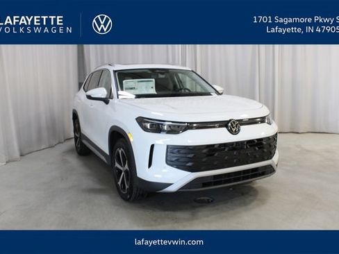 New 2026 Volkswagen Tiguan SE AWD/4WD image 1
