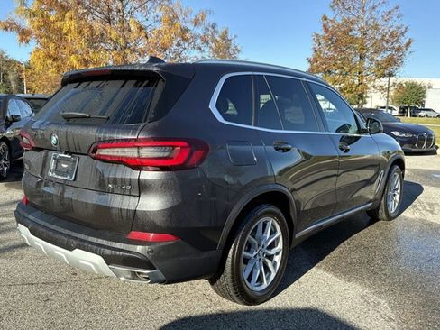 Certified 2023 BMW X5 xDrive40i w/ Premium Package image 3