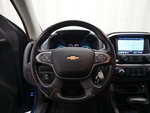 Used 2020 Chevrolet Colorado Z71 AWD/4WD image 4