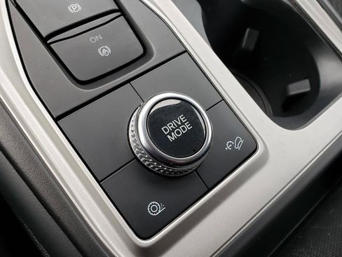 Used 2022 Ford Explorer XLT w/ Class IV Trailer Tow Package image 24