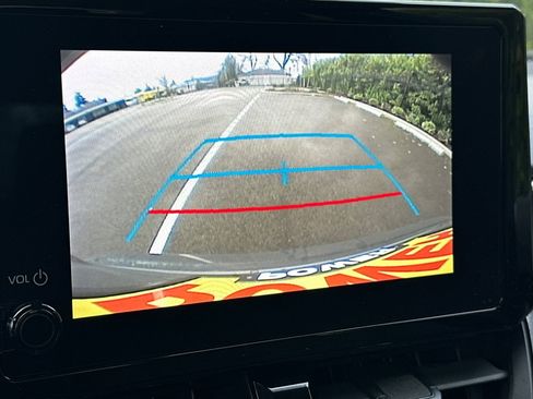 Used 2023 Toyota Corolla LE image 18