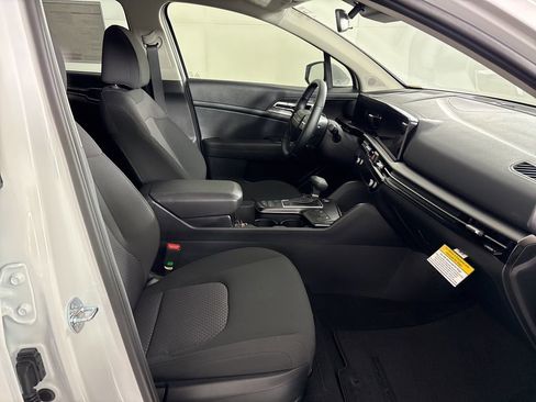 New 2026 Kia Sportage LX image 41