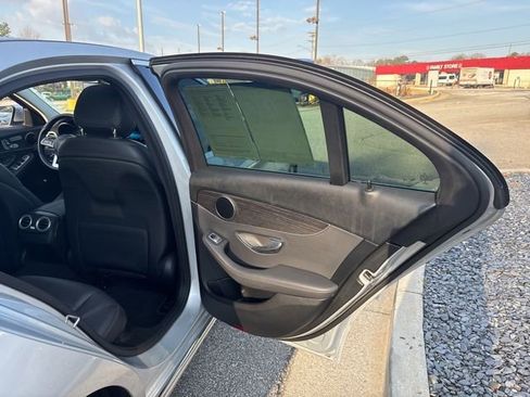 Used 2020 Mercedes-Benz C 300 Sedan image 22