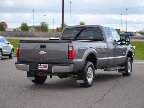 Used 2012 Ford F250 XLT w/ XLT Interior Pkg AWD/4WD image 3
