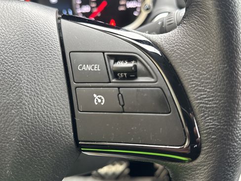 Used 2022 Mitsubishi Eclipse Cross SE image 18