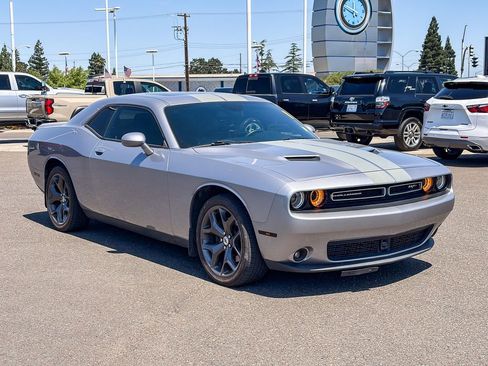 Used 2018 Dodge Challenger SXT Plus RWD image 5