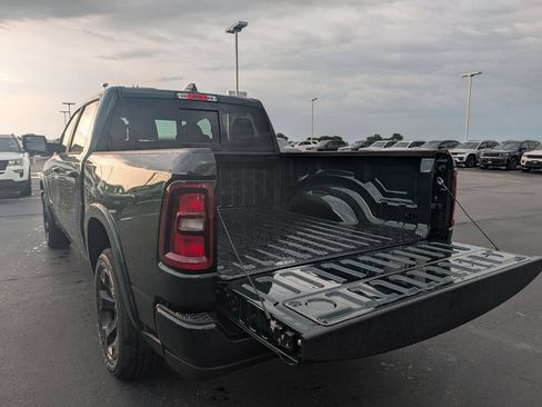 New 2026 RAM 1500 Big Horn AWD/4WD image 7