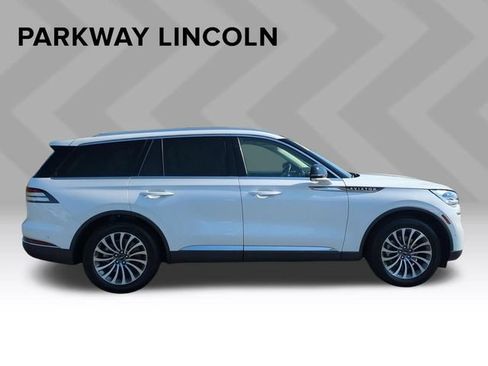 Used 2020 Lincoln Aviator Reserve w/ Equipment Group 201A AWD/4WD image 6
