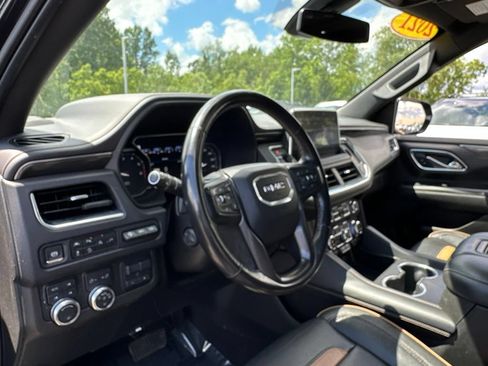 Used 2021 GMC Yukon XL AT4 w/ AT4 Premium Plus Package AWD/4WD image 50