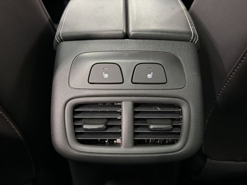Used 2023 Buick Envision Avenir AWD/4WD image 37