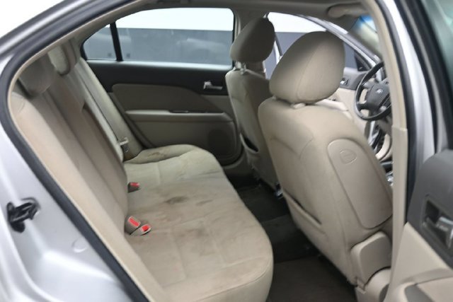 Used 2010 Ford Fusion Hybrid FWD image 17