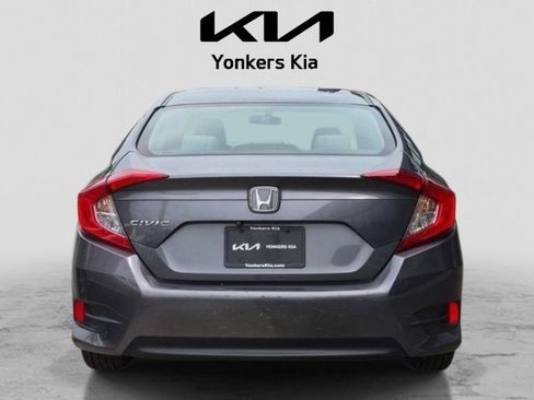 Used 2018 Honda Civic LX image 7