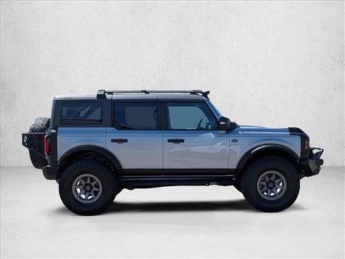 Certified 2022 Ford Bronco Wildtrak AWD/4WD image 4