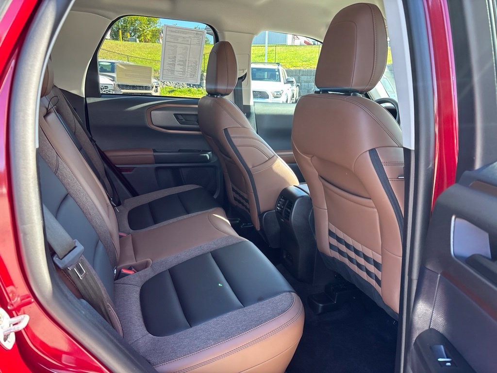 Certified 2026 Ford Bronco Sport Outer Banks AWD/4WD image 12