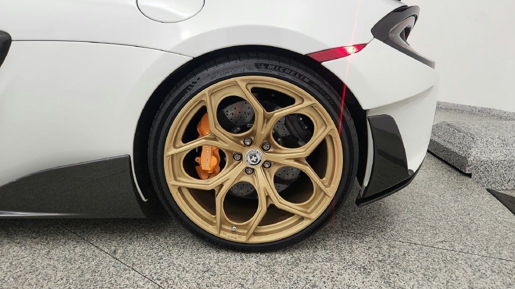 Used 2019 McLaren 600LT RWD image 51