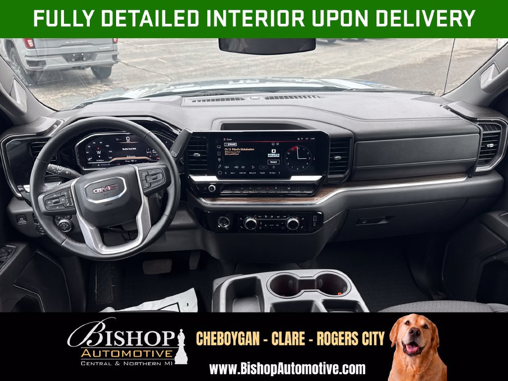 Used 2024 GMC Sierra 1500 Elevation AWD/4WD image 3