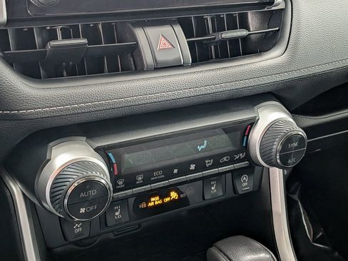 Certified 2023 Toyota RAV4 XLE w/ Convenience Package FWD image 21