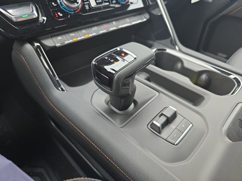 New 2026 GMC Sierra 1500 AT4 w/ Technology Package image 25