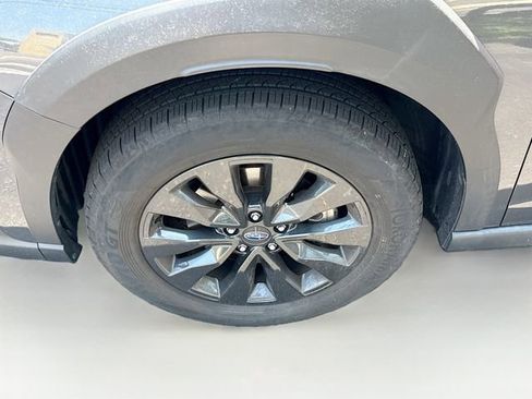 Used 2024 Subaru Outback Onyx Edition AWD/4WD image 25
