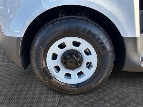 Used 2024 Chevrolet Brightdrop 400 w/ Commercial Equipment Package image 14