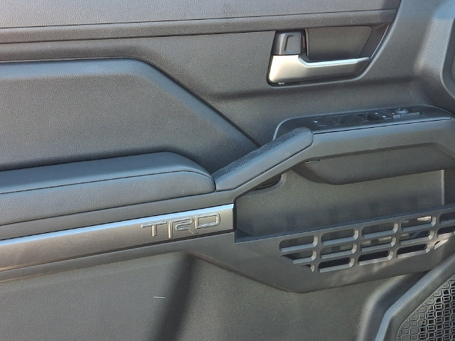 Used 2025 Toyota Tacoma TRD Off-Road AWD/4WD image 23