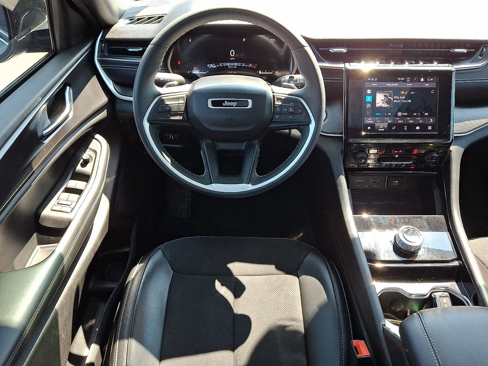 Used 2023 Jeep Grand Cherokee L Laredo AWD/4WD image 14