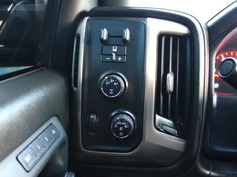 Used 2016 GMC Sierra 2500 Denali w/ Duramax Plus Package image 18