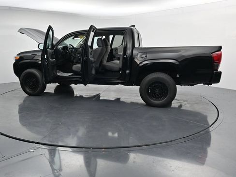 Used 2023 Toyota Tacoma SR AWD/4WD image 46