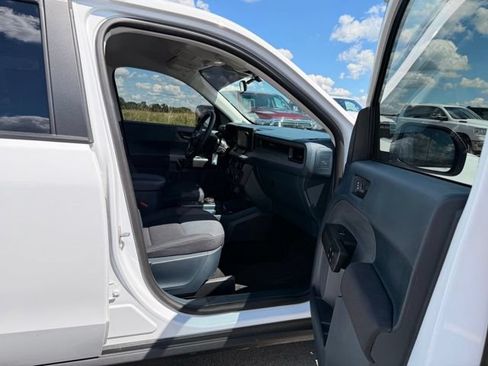 Used 2024 Ford Maverick XL FWD image 23