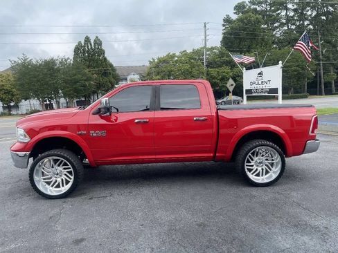 Used 2016 RAM 1500 Laramie RWD image 5