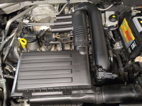 Used 2018 Volkswagen Jetta S w/ Cold Weather Package image 30