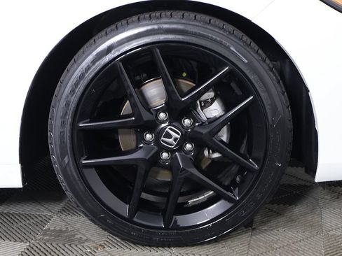 Used 2024 Honda Civic Sport image 18