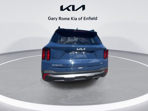 Used 2024 Kia Sorento X-Line EX image 7
