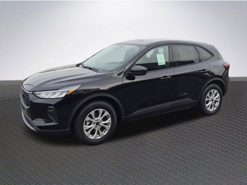 New 2026 Ford Escape Active FWD image 2