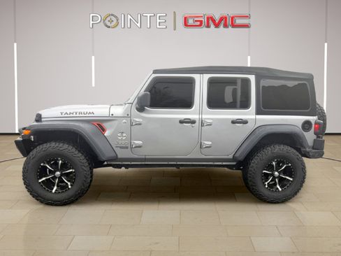Used 2019 Jeep Wrangler Unlimited Sport S image 10