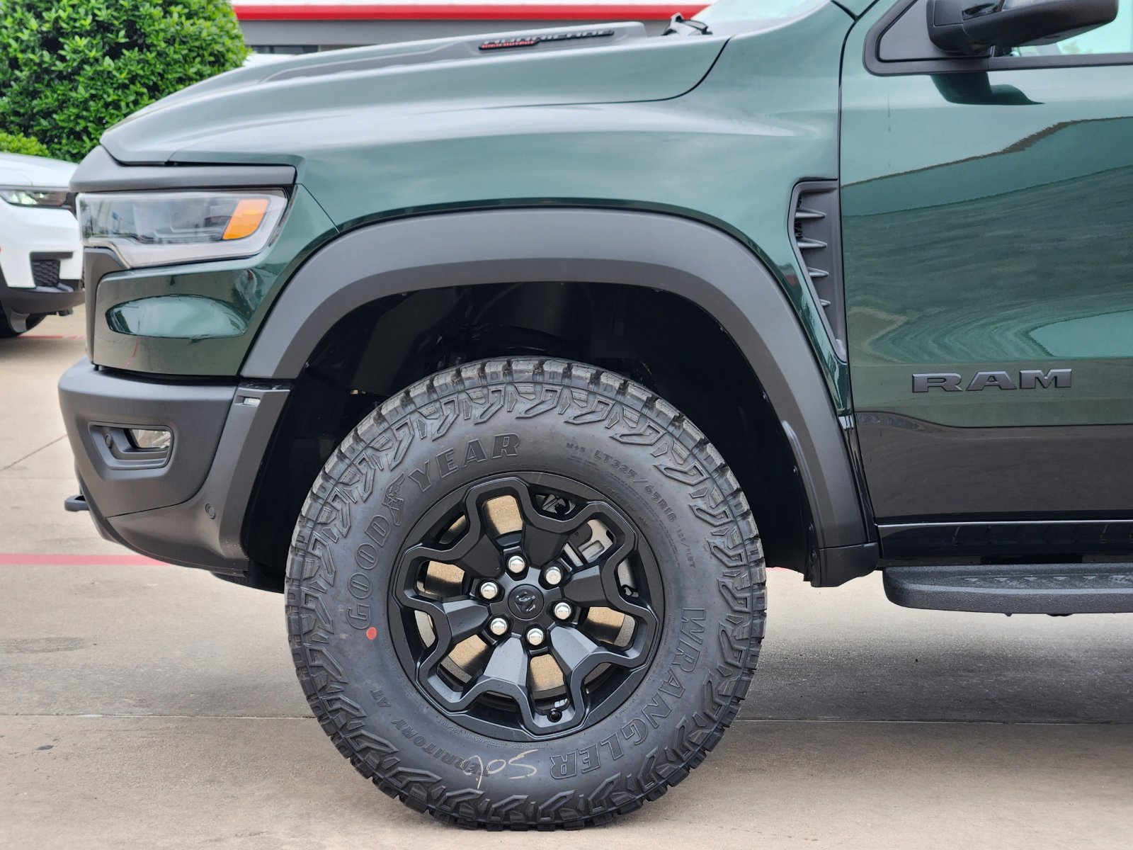 New 2026 RAM 1500 RHO AWD/4WD image 9
