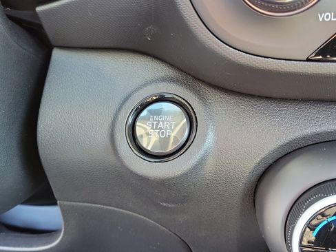 New 2026 Hyundai Venue SEL image 28