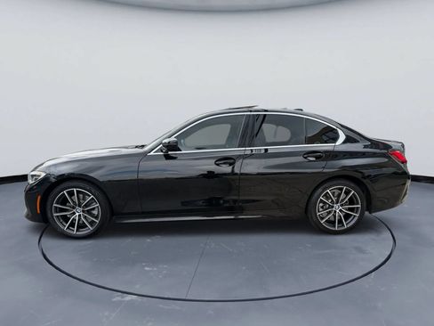 Used 2020 BMW 330i Sedan w/ Convenience Package RWD image 3