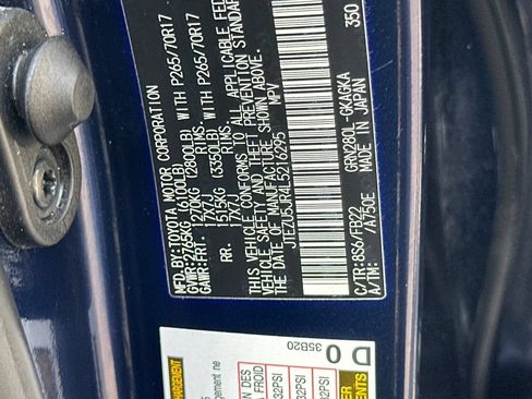 Certified 2020 Toyota 4Runner SR5 RWD image 32