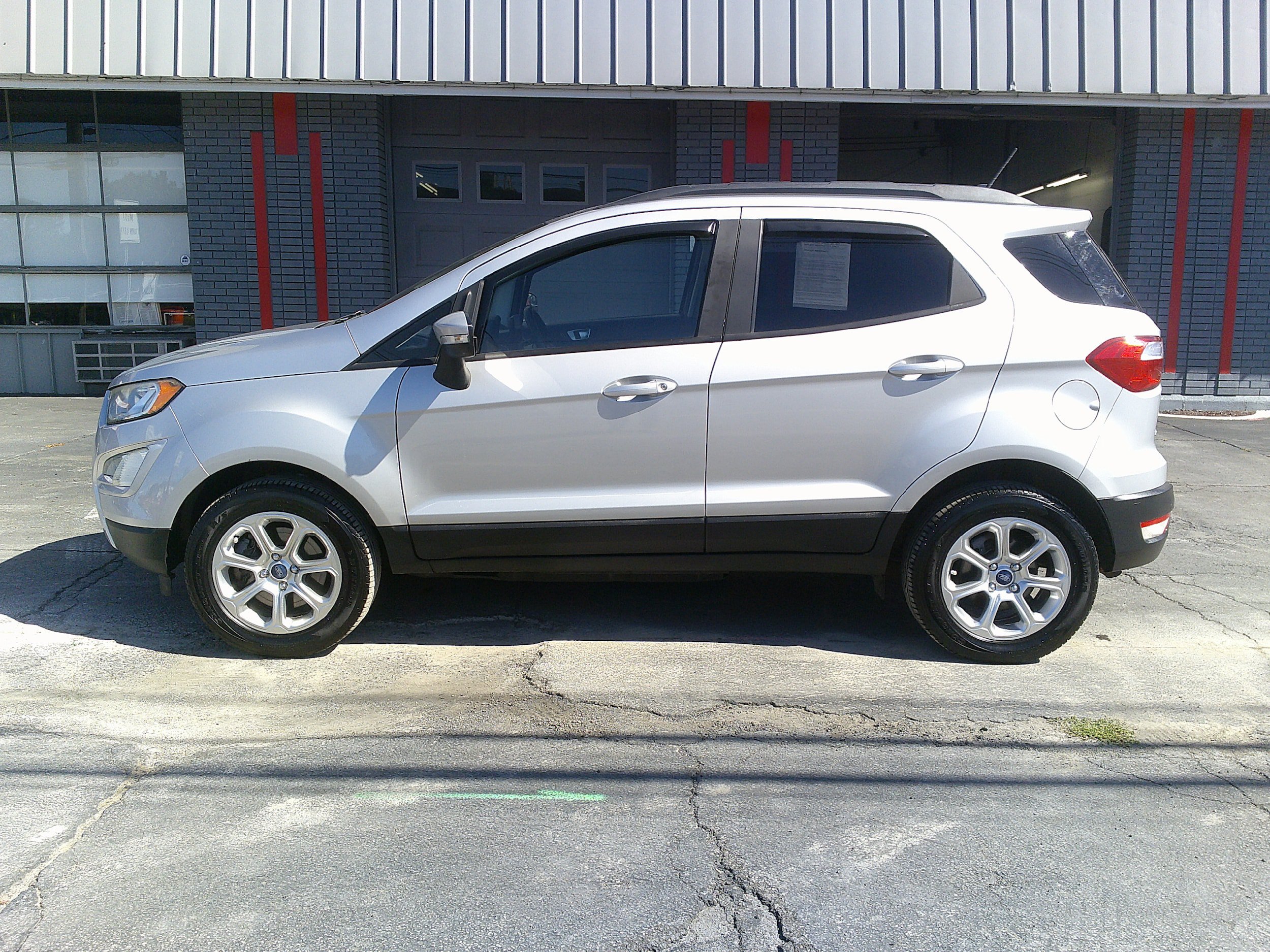 Used 2018 Ford EcoSport SE AWD/4WD image 12