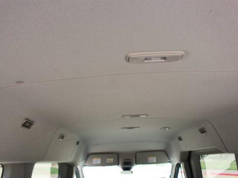 Used 2024 Ford Transit 350 XLT RWD image 10