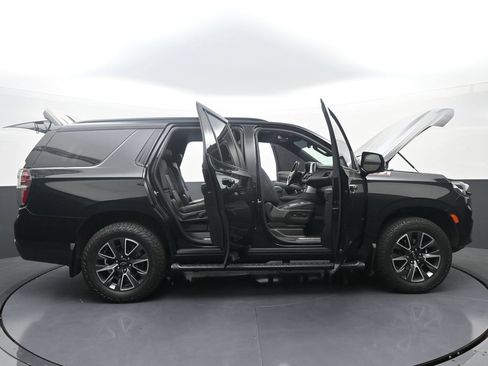 Used 2021 Chevrolet Tahoe Z71 w/ Z71 Signature Package AWD/4WD image 45