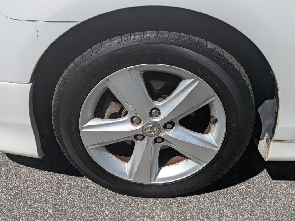 Used 2011 Toyota Camry SE w/ Fleet Convenience Pkg FWD image 5