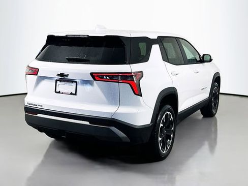 New 2026 Chevrolet Equinox LT image 5