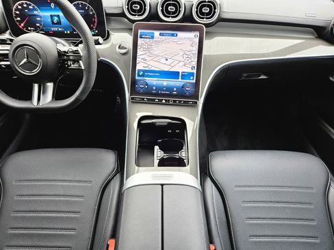 Certified 2025 Mercedes-Benz C 300 4MATIC Sedan image 14