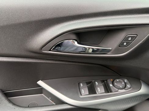 New 2026 Chevrolet Trax LS image 9